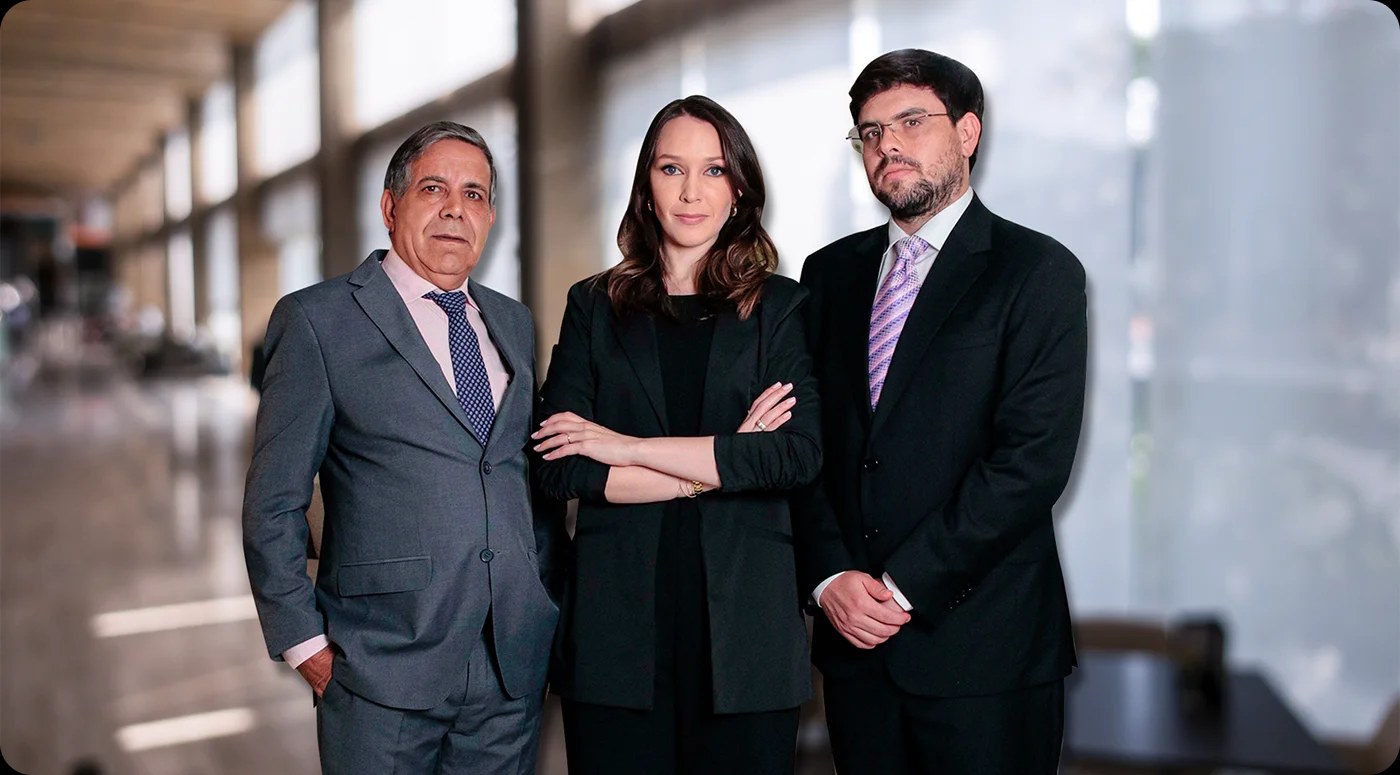 Equipe do escritório Barbosa Dias Advogados